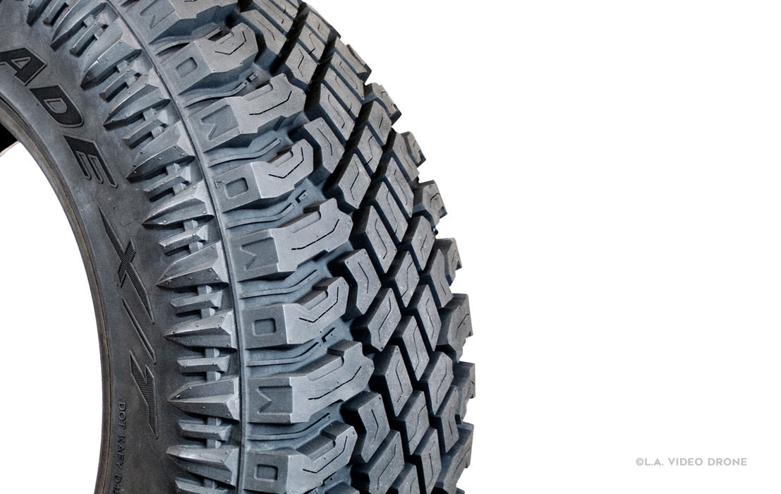 lavideodrone_product_photo_2_tires_wm.jpg